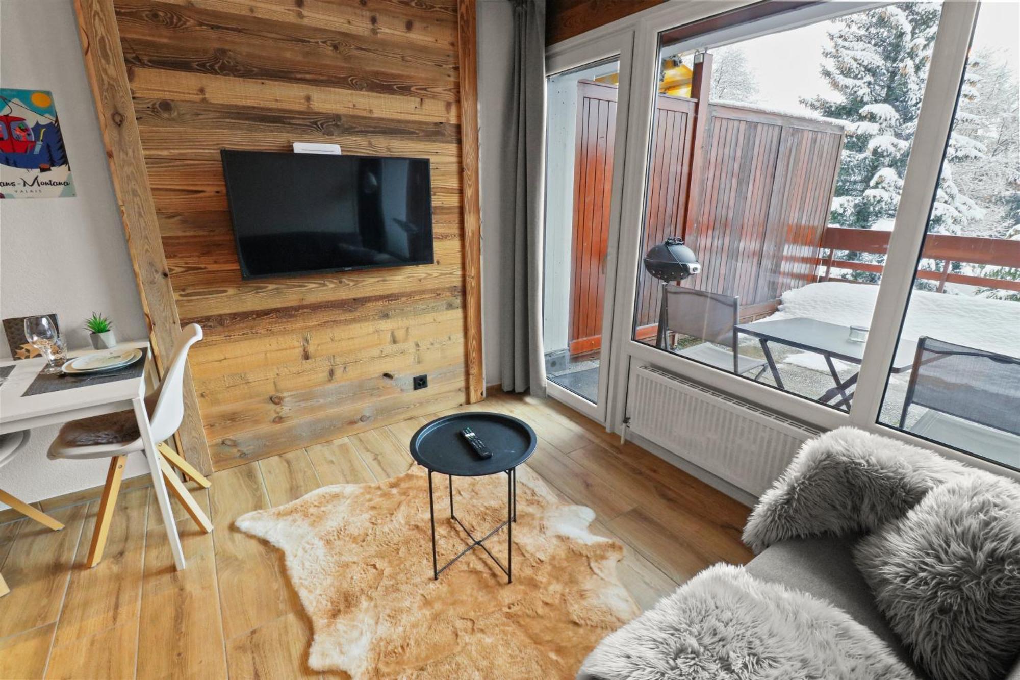 Joli Studio Avec Parking Gratuit Crans-Montana Extérieur photo
